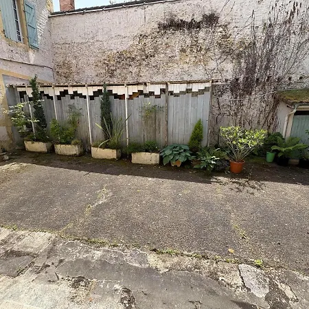 Hirondelles 5 Avec Terrasse דירה